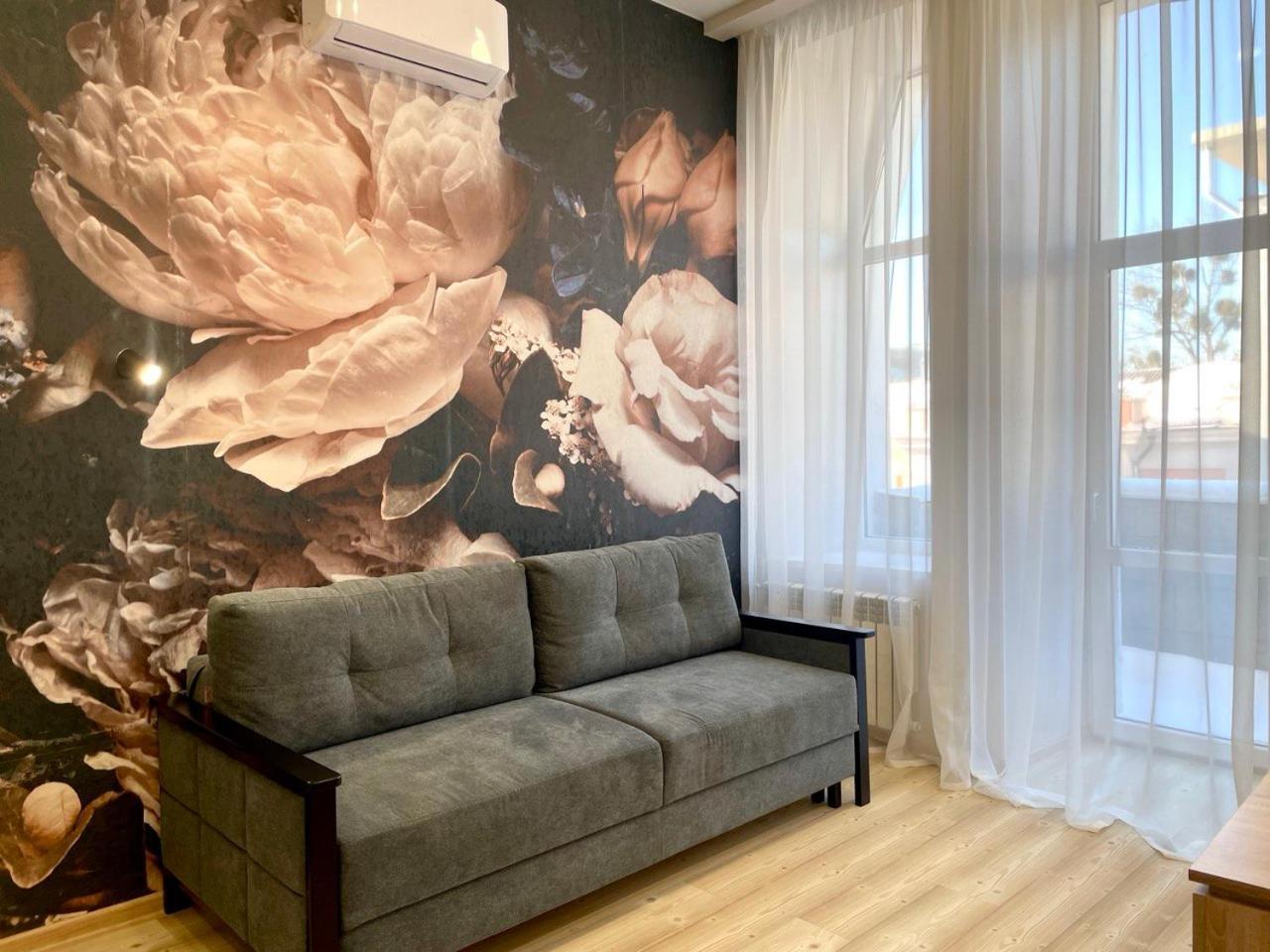 Sumskaya street Apartment Kharkiv Bagian luar foto